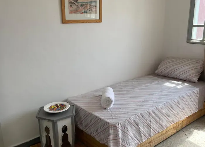 Budget Queen Room